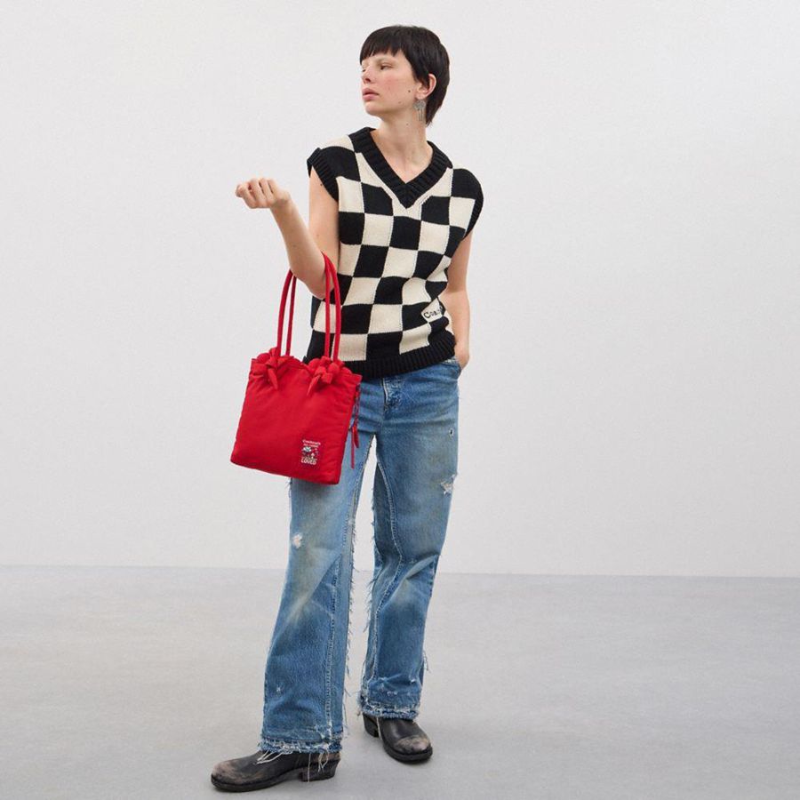 Bolso Tote COACH Topia Loop Small Tote In Recycled Polyester With Heart Appliqué Mujer Rojos | YECK-46581