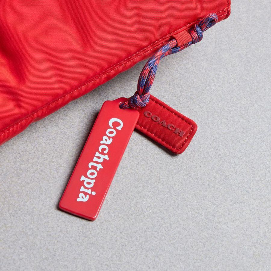 Bolso Tote COACH Topia Loop Small Tote In Recycled Polyester With Heart Appliqué Mujer Rojos | YECK-46581