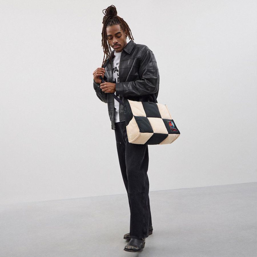 Bolso Tote COACH Topia Loop Tote In Recycled Polyester With Checkerboard Quilting Mujer Negros | AMGF-82543
