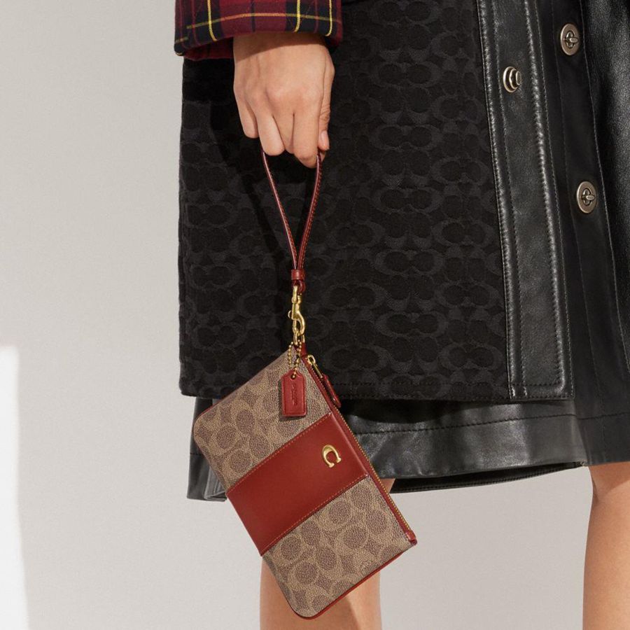 Cartera COACH Essential Small Wristlet In Signature Canvas Mujer Marrom | TNQW-36875