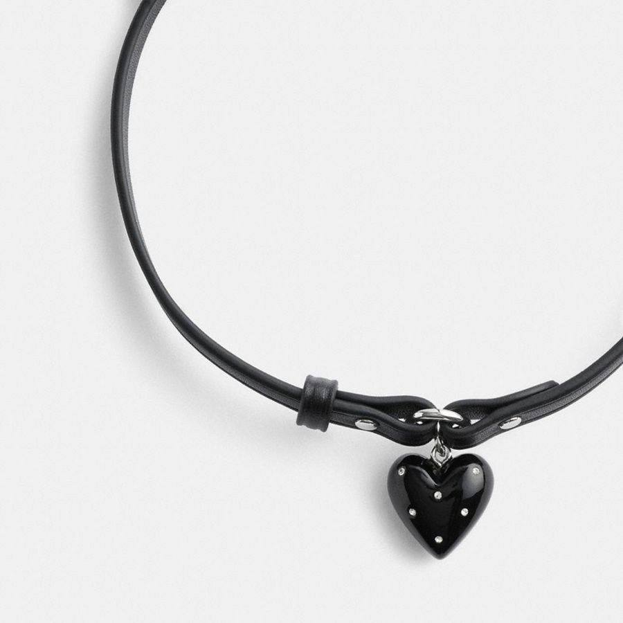 Joyeria COACH Resin Heart Charm Leather Choker Mujer Negros | EFCP-01584