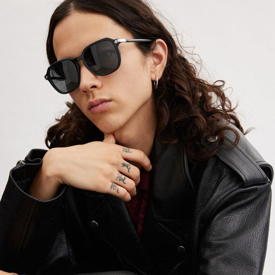 Lentes de Sol COACH Wrap Around Hangtag Keyhole Hombre Negros | OVNG-89514